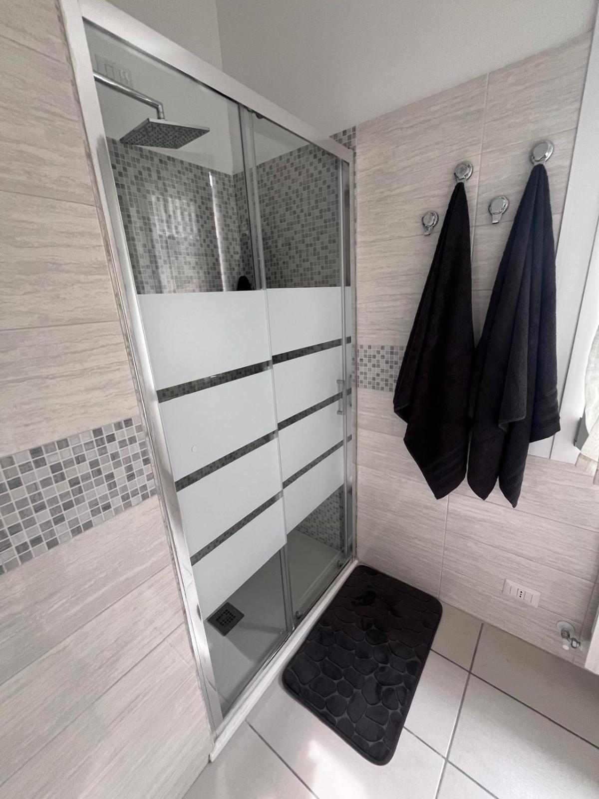 Casa Castagna Appartamento - Lecco Extérieur photo